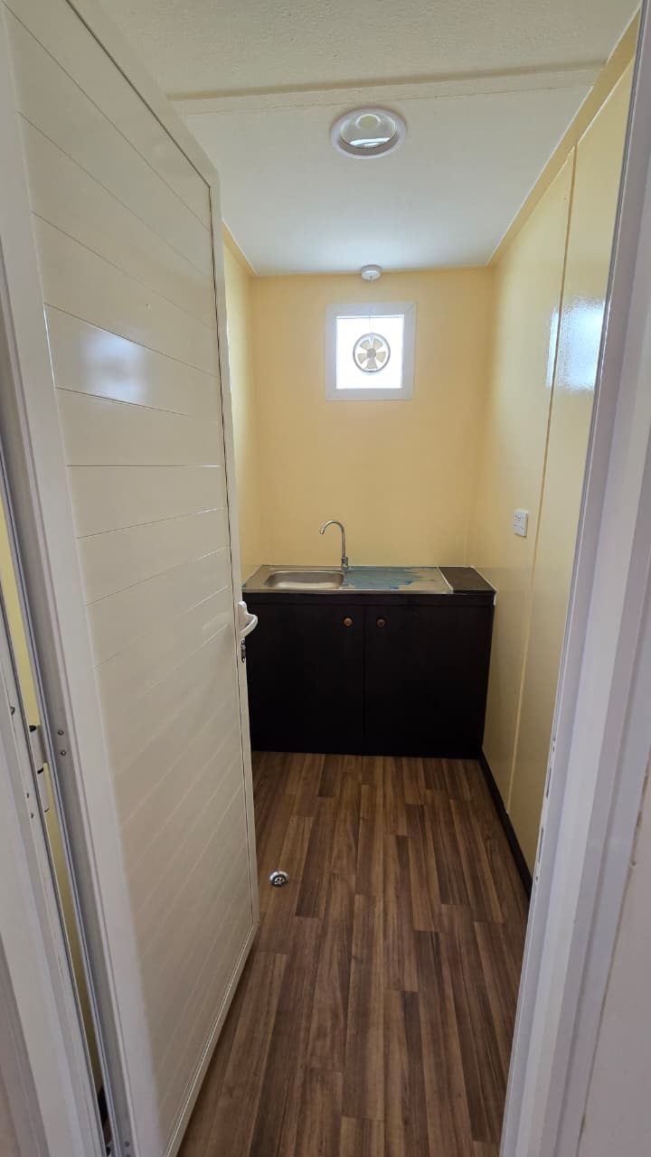 Kitchen & Pantry Cabins